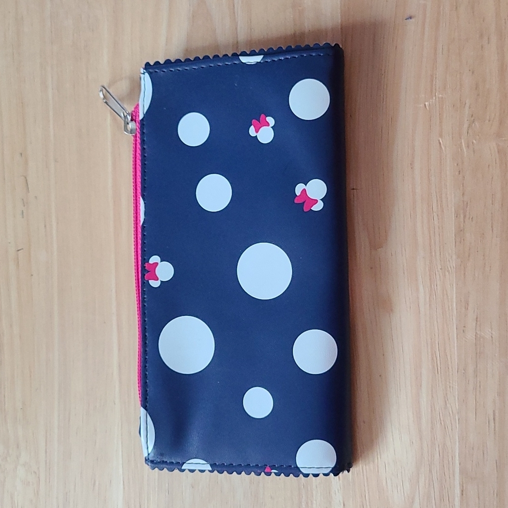 Minnie wallet